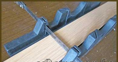 A miter box - from a simple to a precision one, how to properly trim with a tool