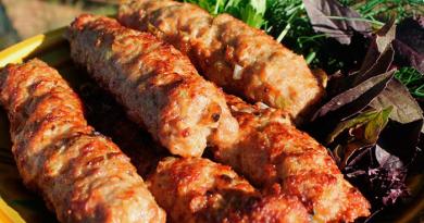 Lula kebab - cel mai bun mod de a găti acasă